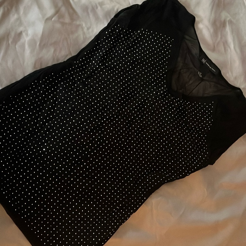 Sparkly black top